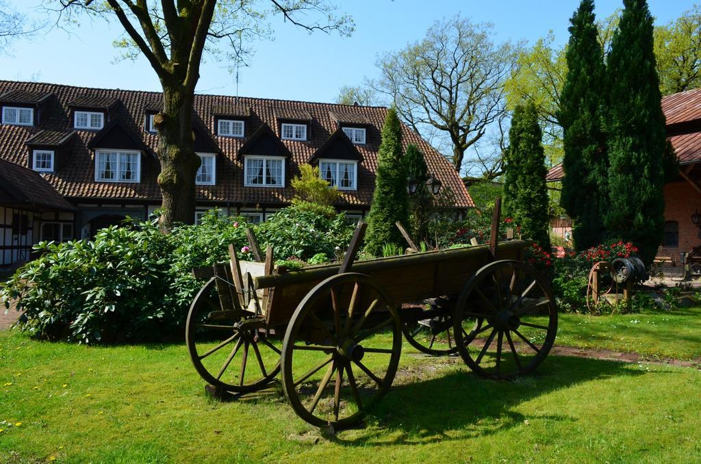 Landhotel Gutshof Im Oertzetal In Oldendorf, Suedheide Hermannsburg Exterior foto